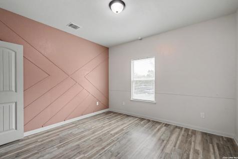 2071 Hornsby Spring Branch TX 78070