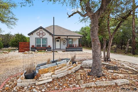 2071 Hornsby Spring Branch TX 78070
