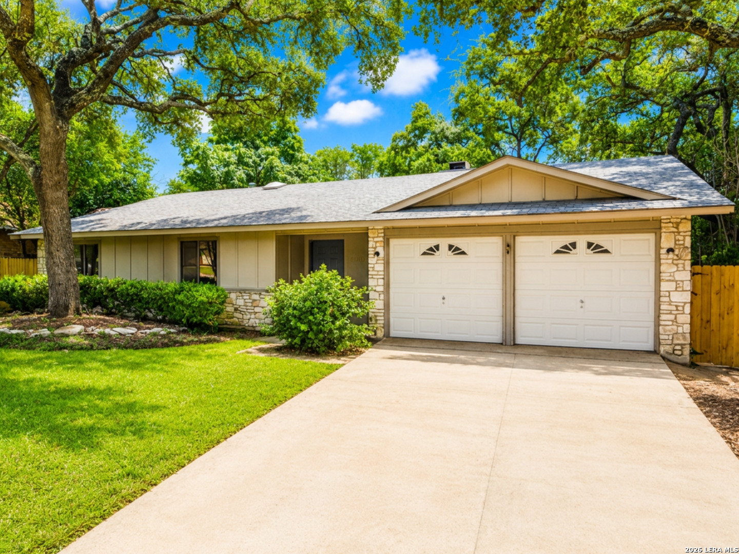 8726 Timberbriar San Antonio TX 78250