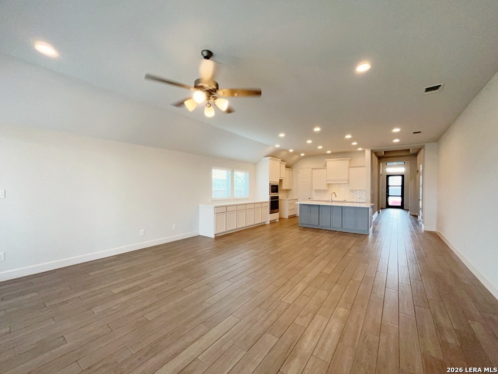 116 Spanish Oak Castroville TX 78009