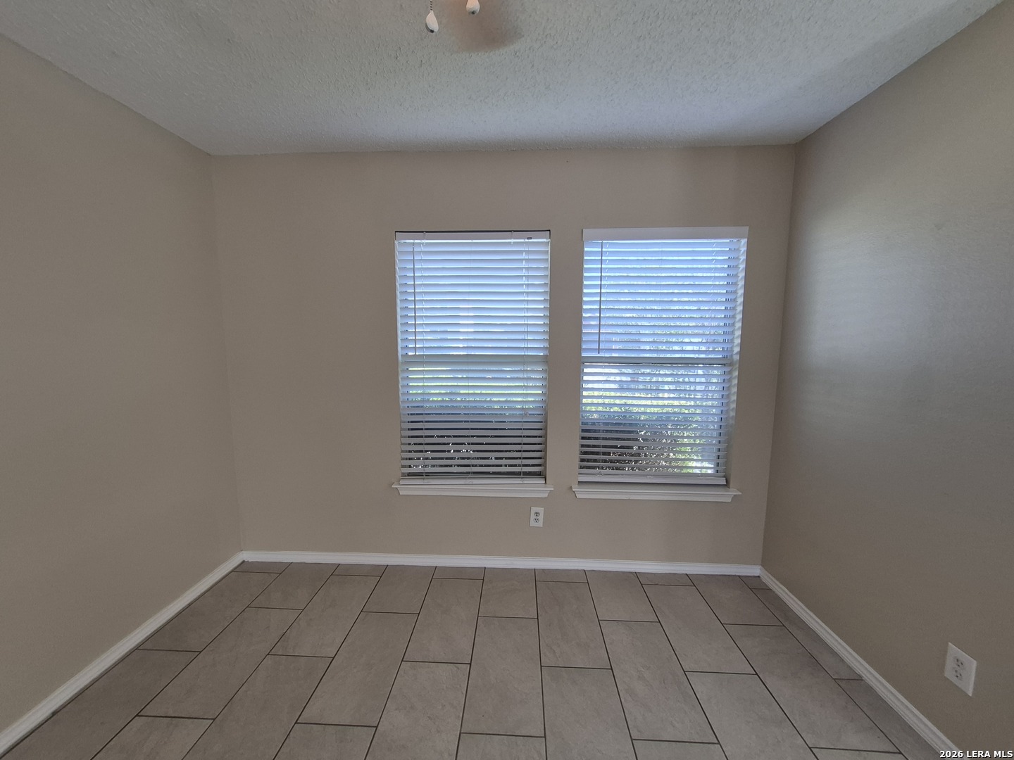 6919 Heron Flats Converse TX 78109