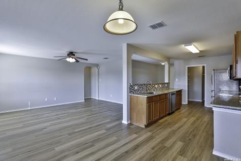 233 N Willow Way Cibolo TX 78108