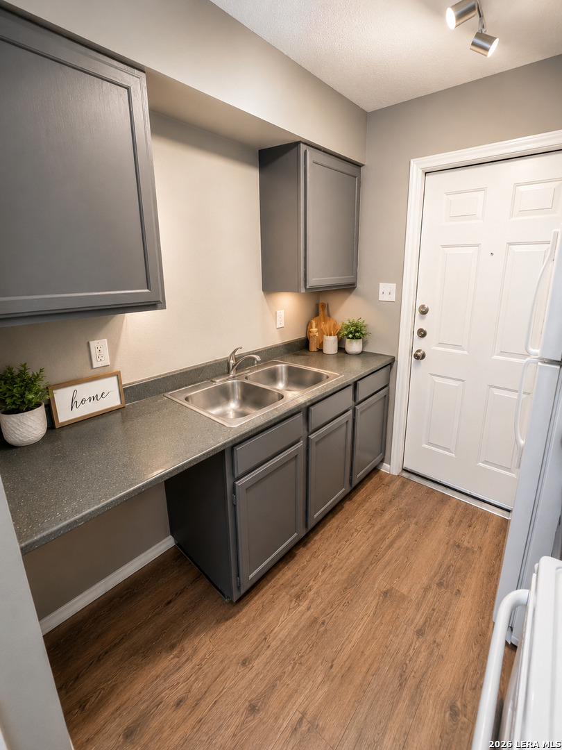 844 E Sunshine Drive San Antonio TX 78228
