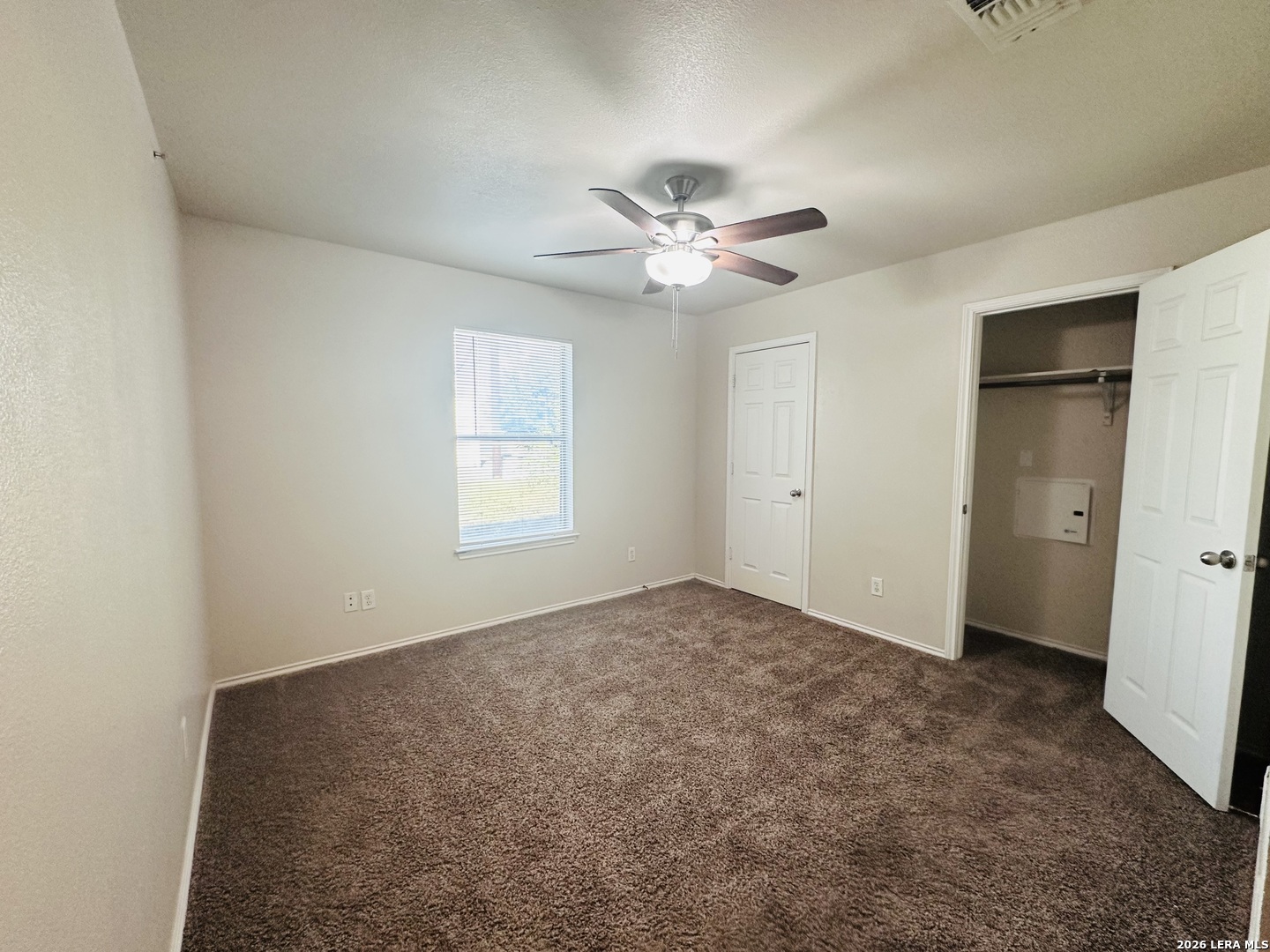 10818 Mathom Landing Universal City TX 78148
