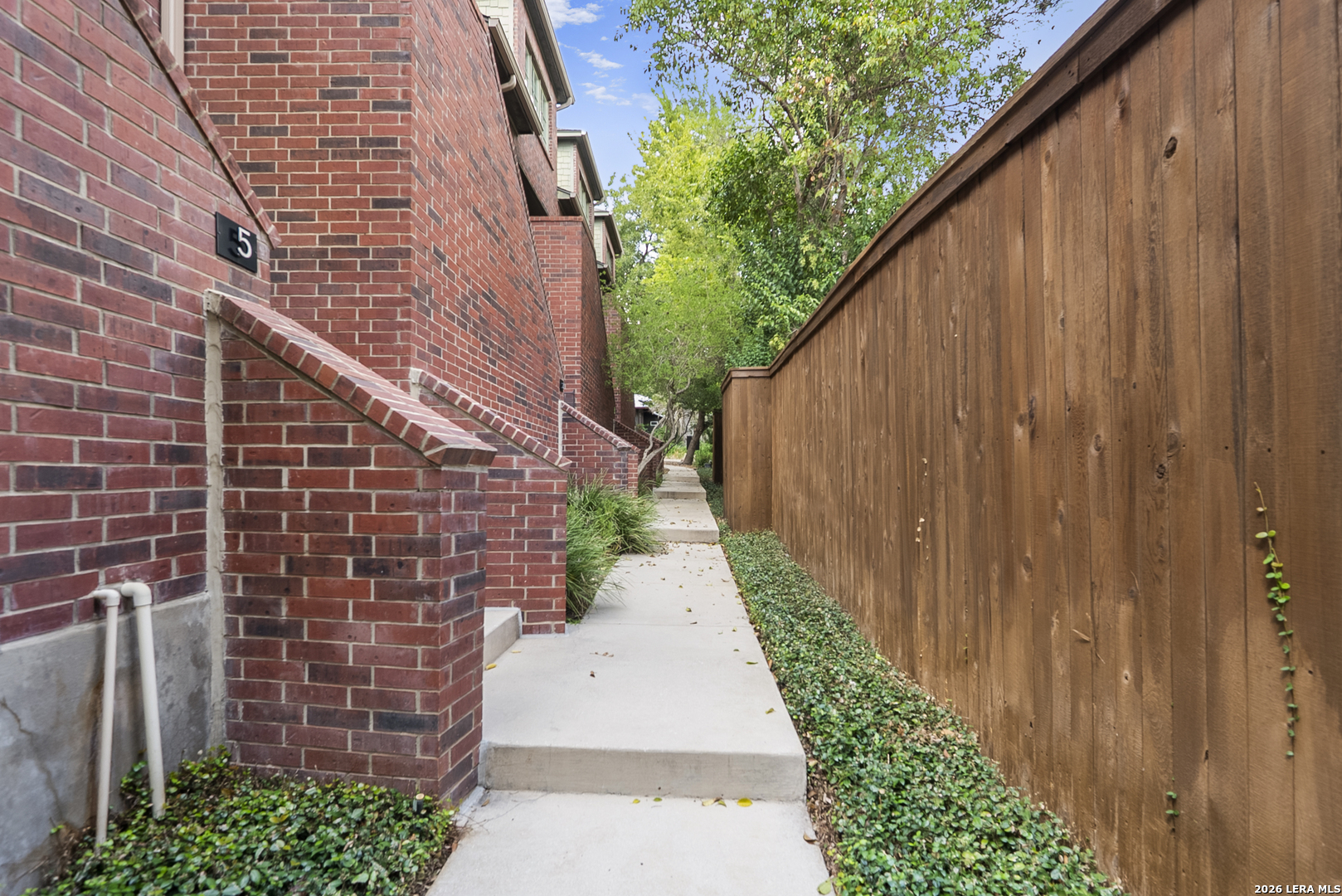 210 Arcadia Place San Antonio TX 78209
