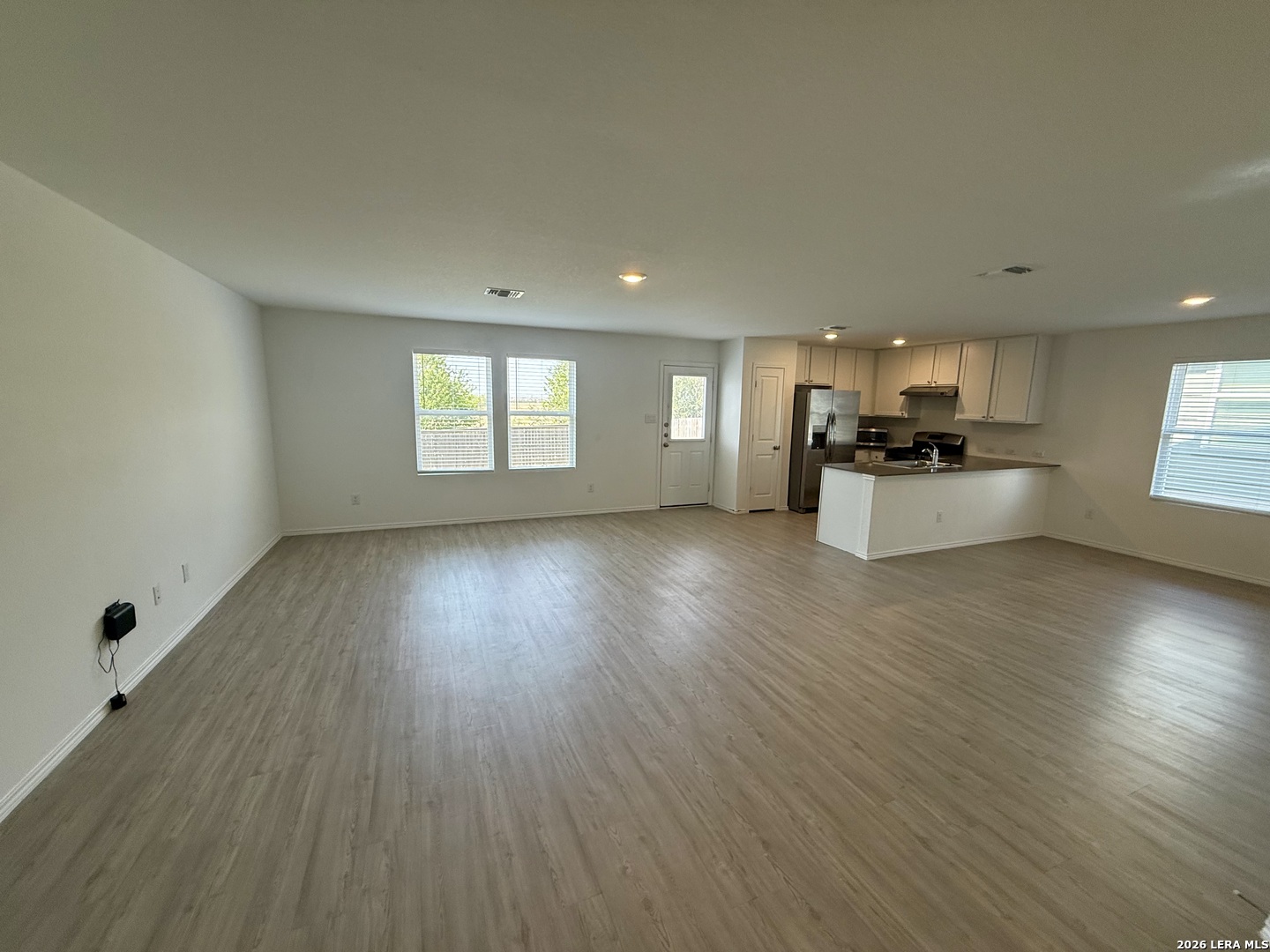 6679 Cibolo Springs Converse TX 78109