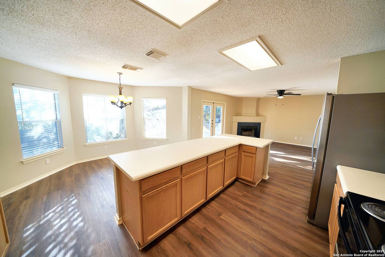264 Victoria Point Schertz TX 78154