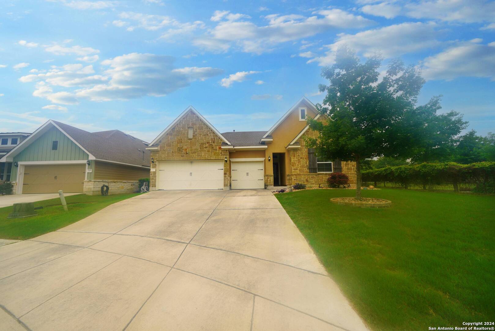 9125 Trail Stem Schertz TX 78154