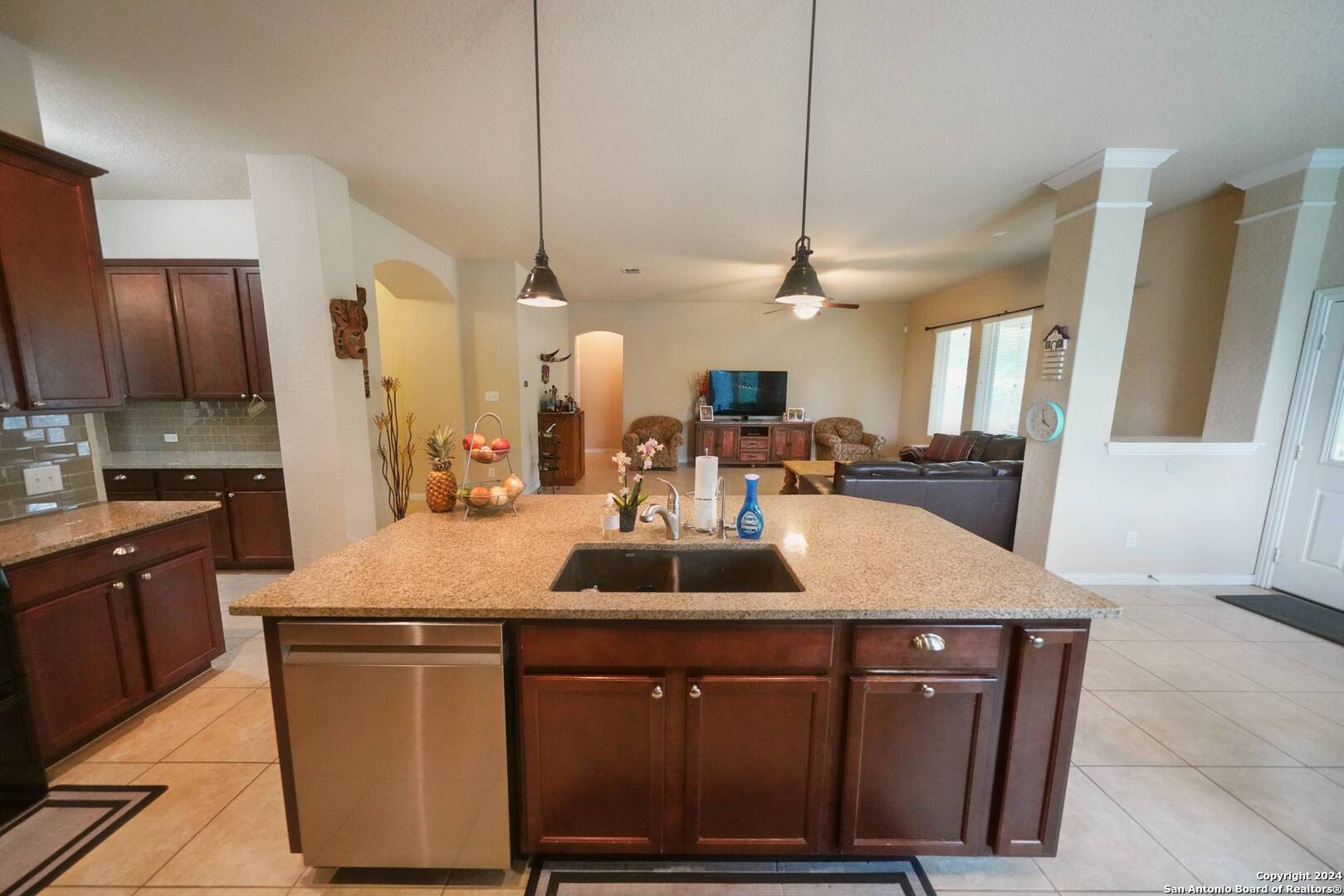 9125 Trail Stem Schertz TX 78154
