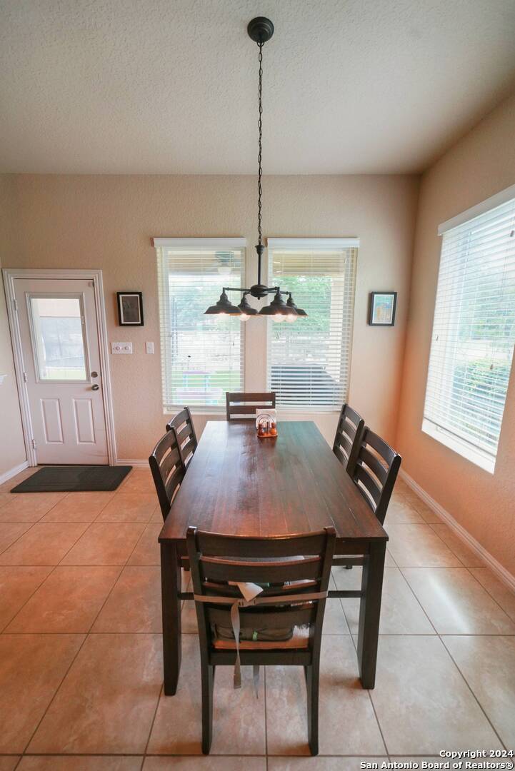 9125 Trail Stem Schertz TX 78154