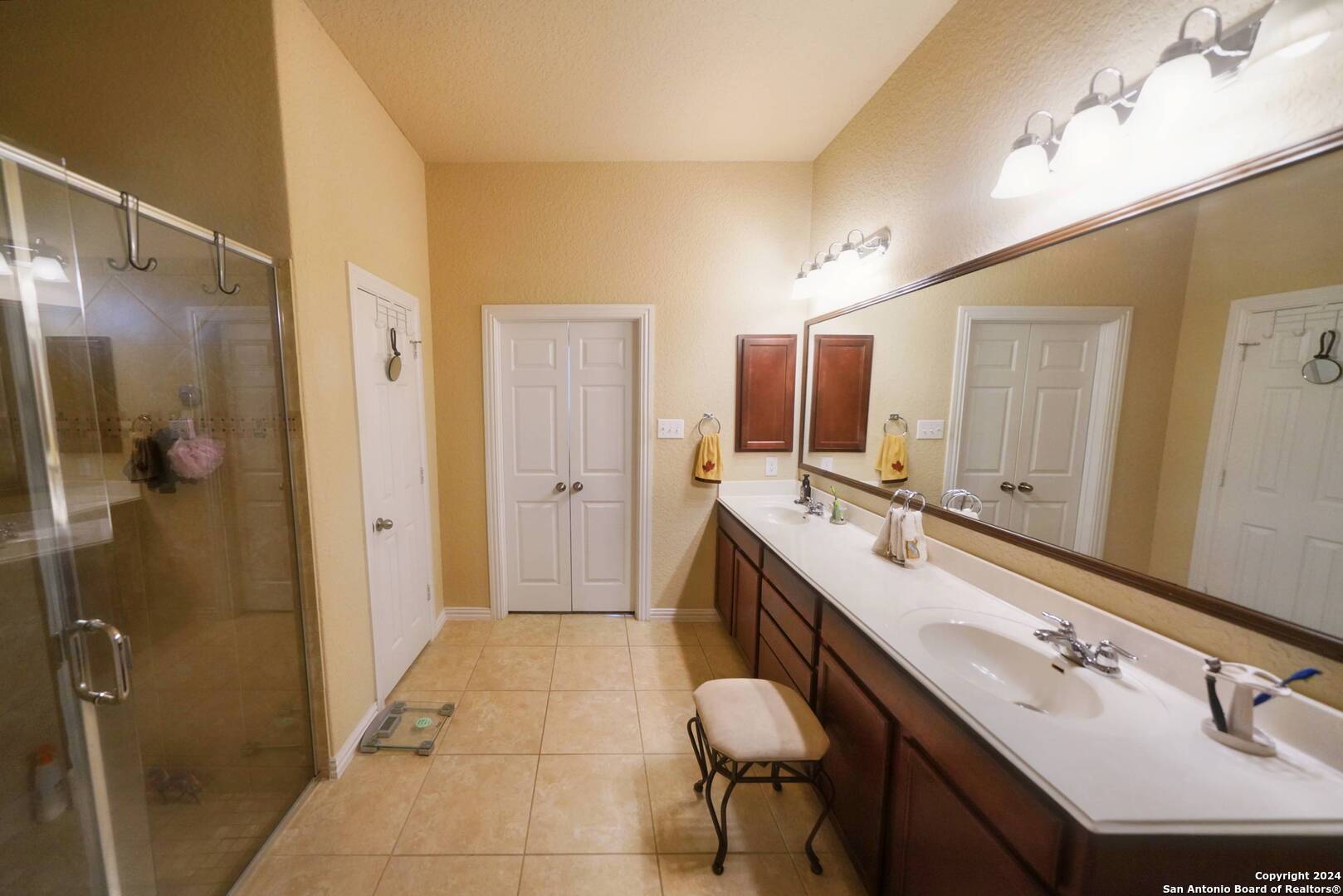 9125 Trail Stem Schertz TX 78154