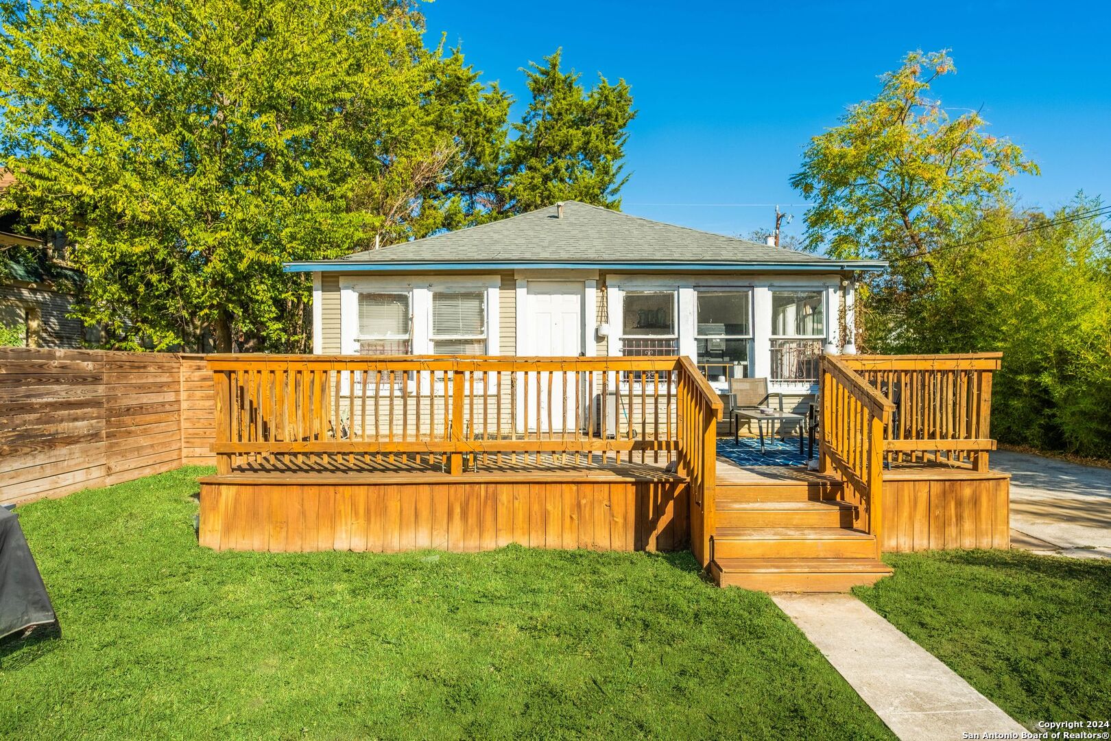 112 Harding Place San Antonio TX 78203