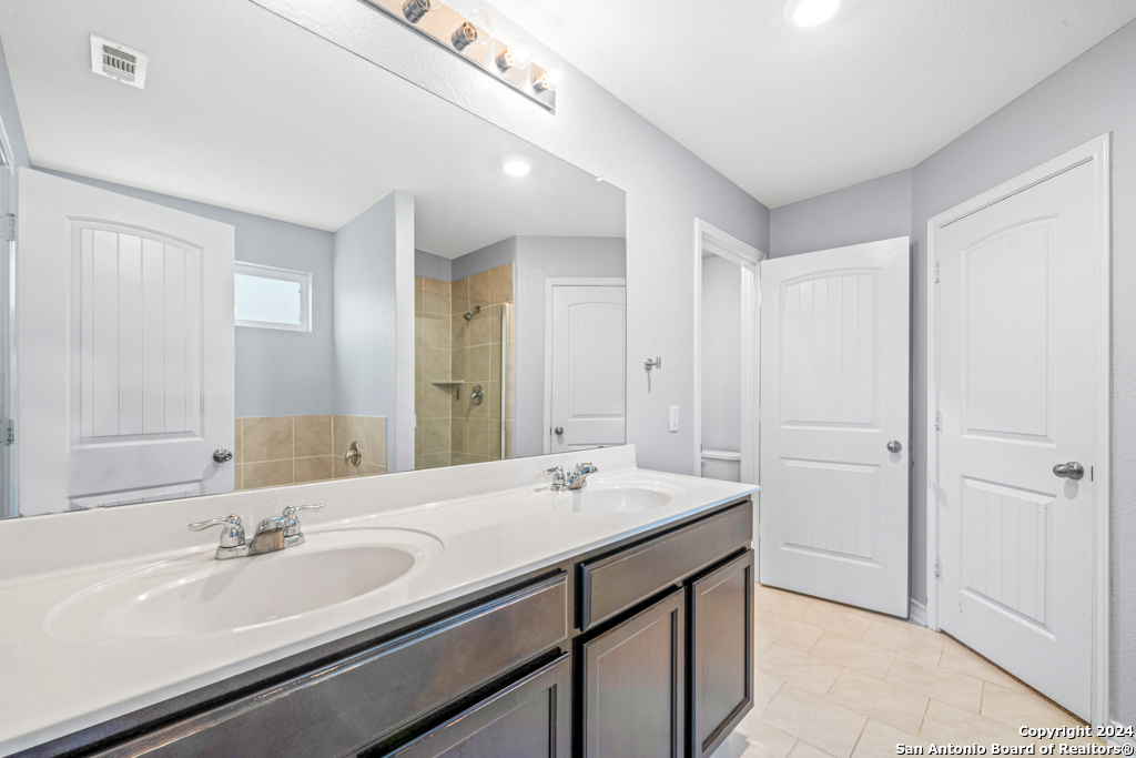 1618 Mossy Jasper San Antonio TX 78245