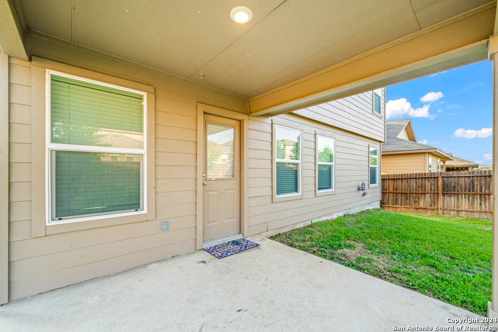 1618 Mossy Jasper San Antonio TX 78245