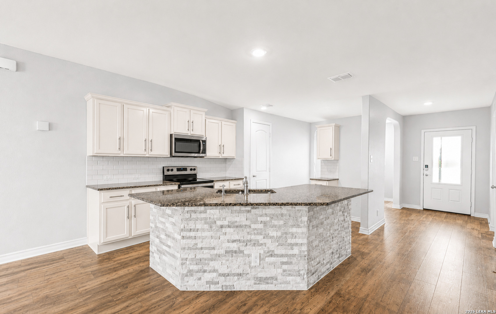 1618 Mossy Jasper San Antonio TX 78245