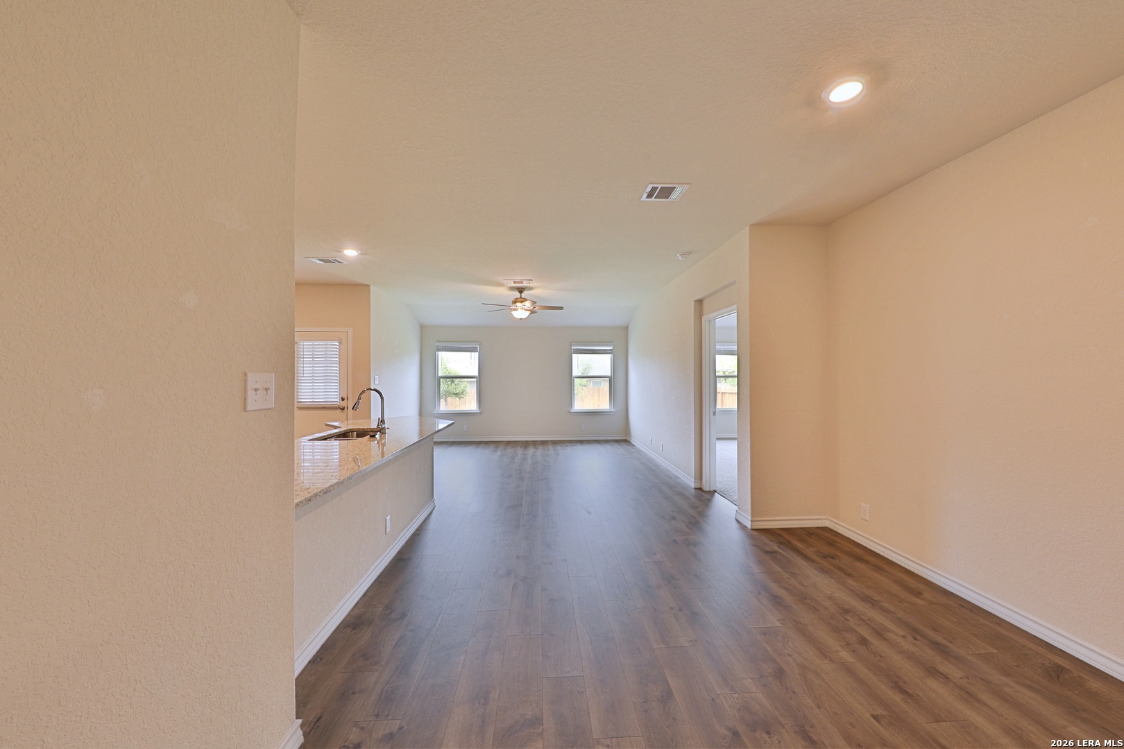 116 Scarlet Macaw San Antonio TX 78253