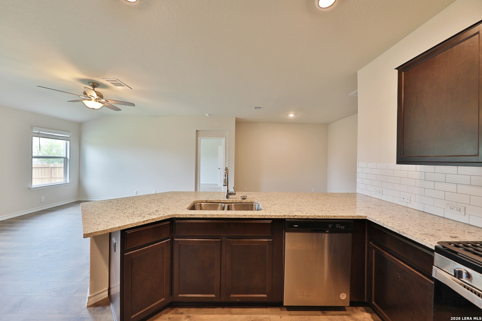 116 Scarlet Macaw San Antonio TX 78253