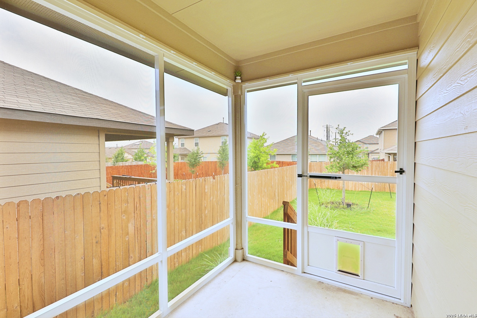 116 Scarlet Macaw San Antonio TX 78253