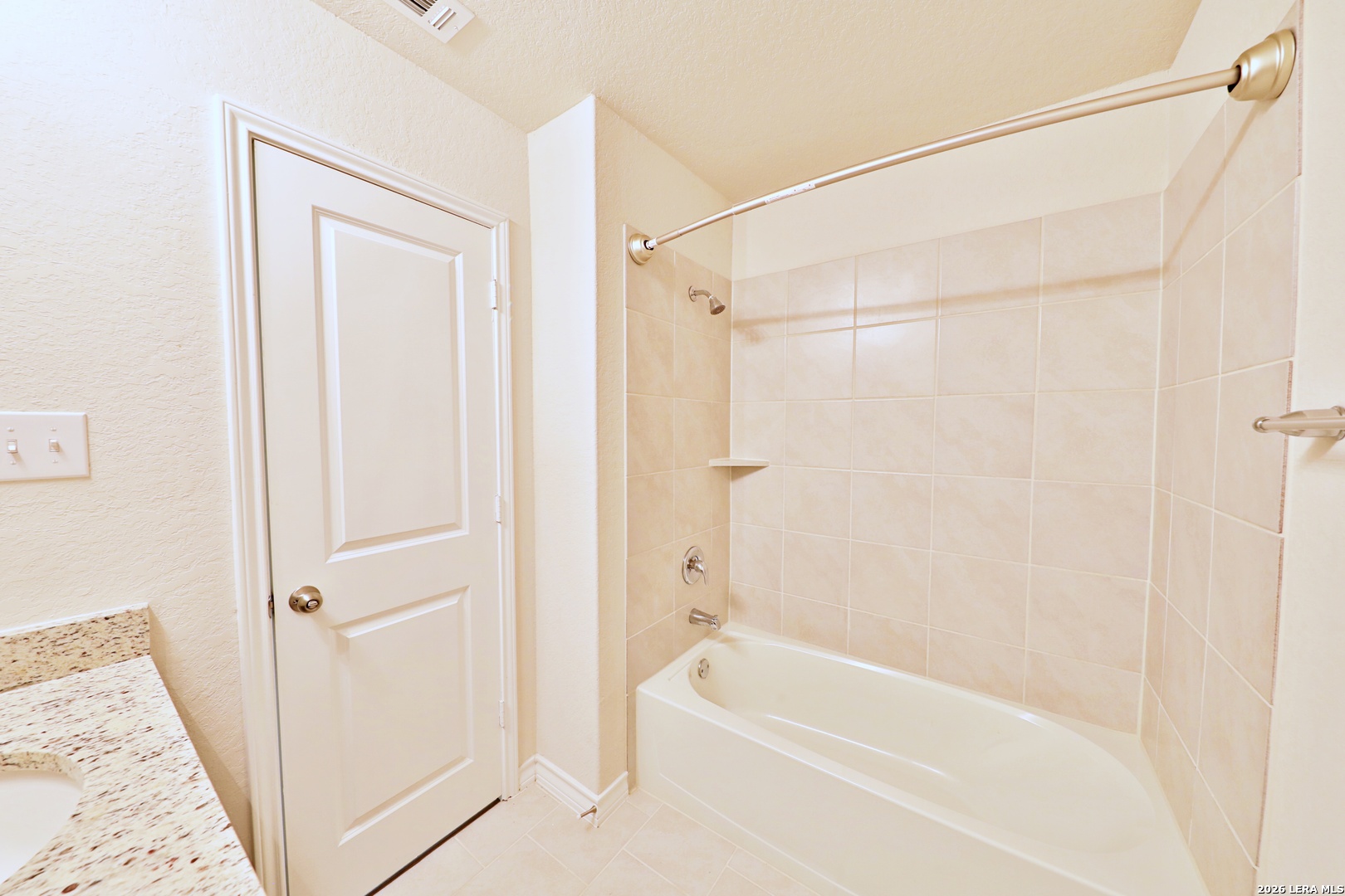 116 Scarlet Macaw San Antonio TX 78253