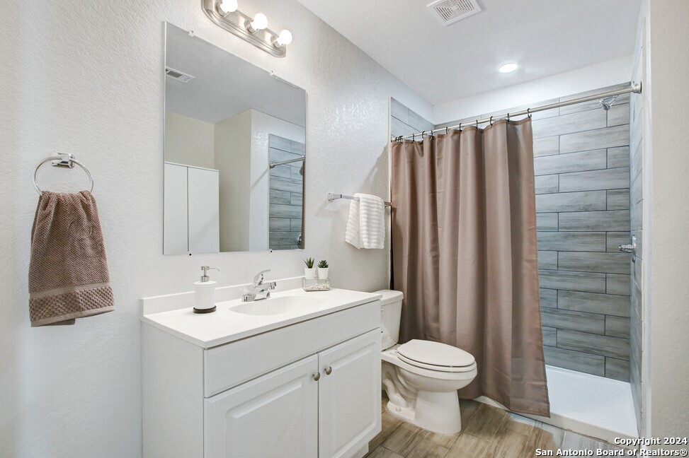 6423 Melissa Ann San Antonio TX 78249