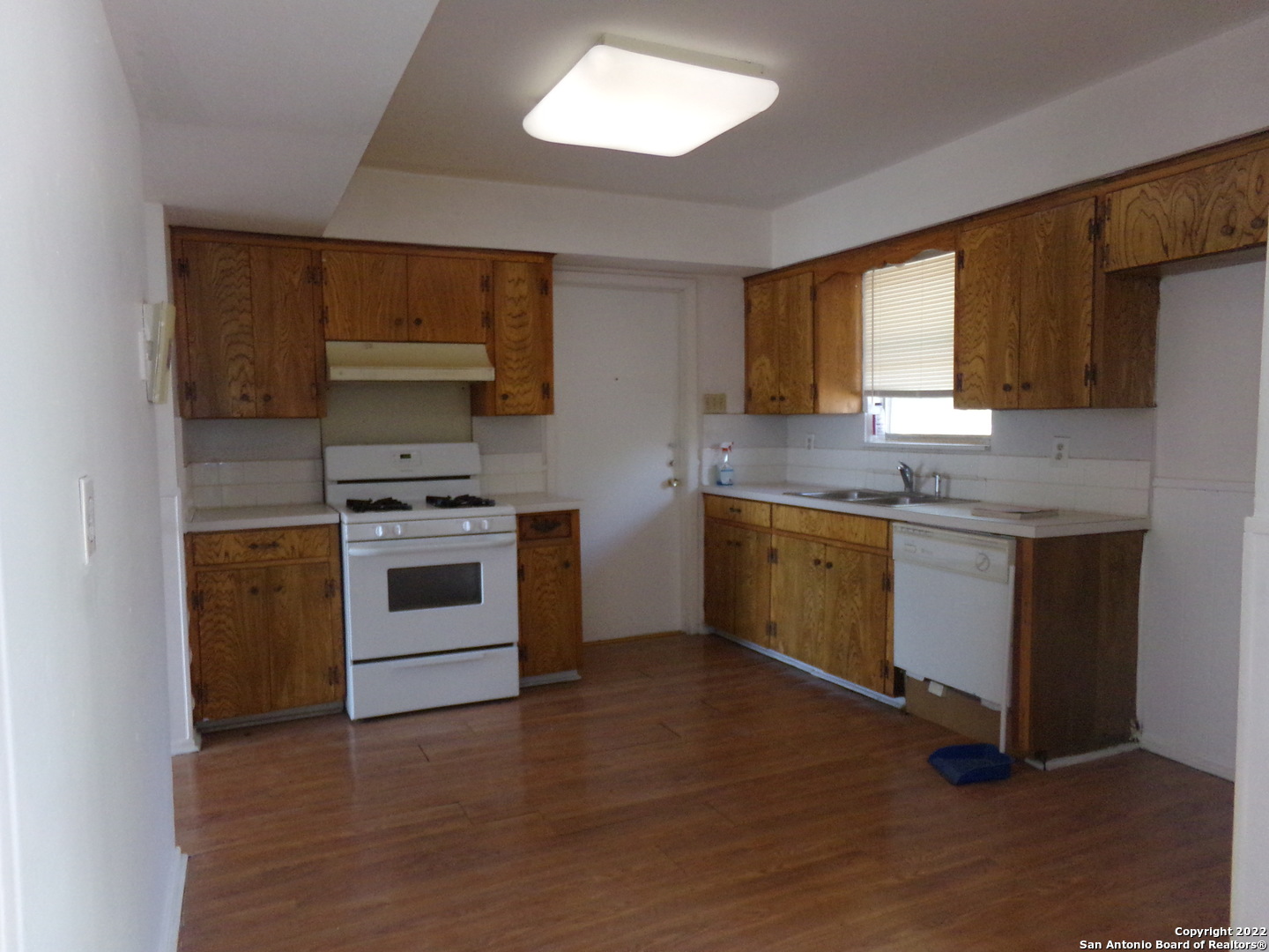 5975 Babcock San Antonio TX 78240