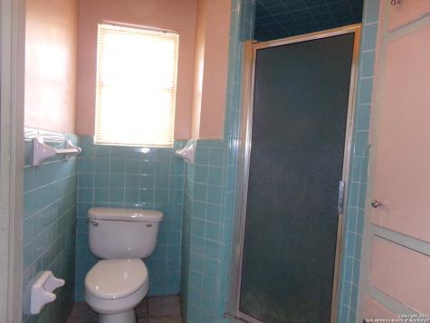 5975 Babcock San Antonio TX 78240