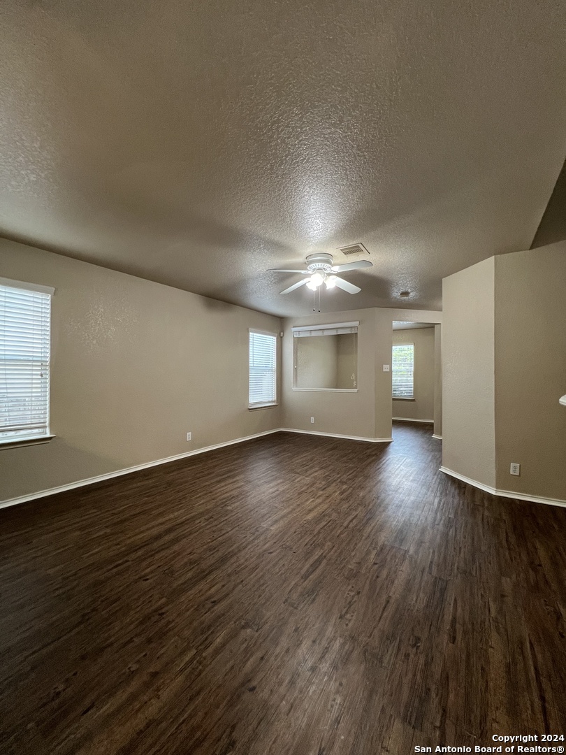 849 Barrel Point San Antonio TX 78251