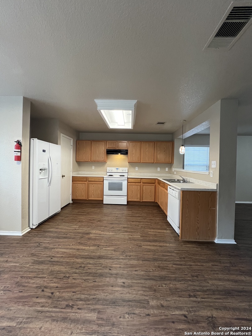 849 Barrel Point San Antonio TX 78251