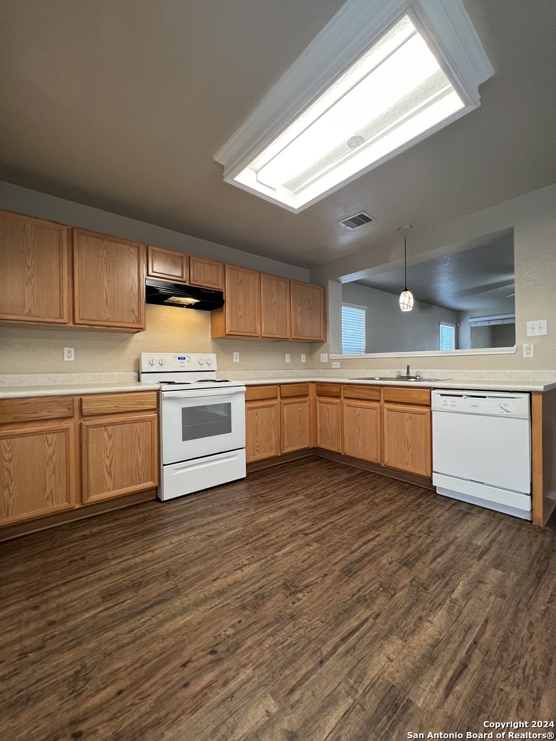 849 Barrel Point San Antonio TX 78251