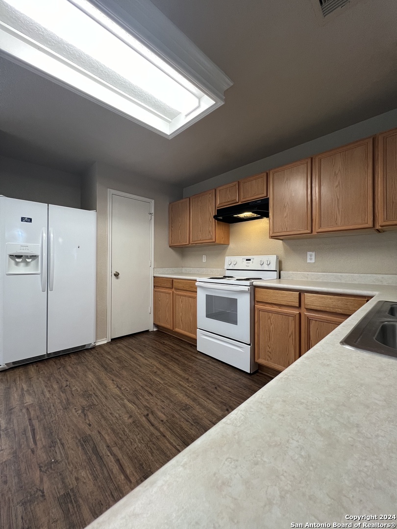 849 Barrel Point San Antonio TX 78251