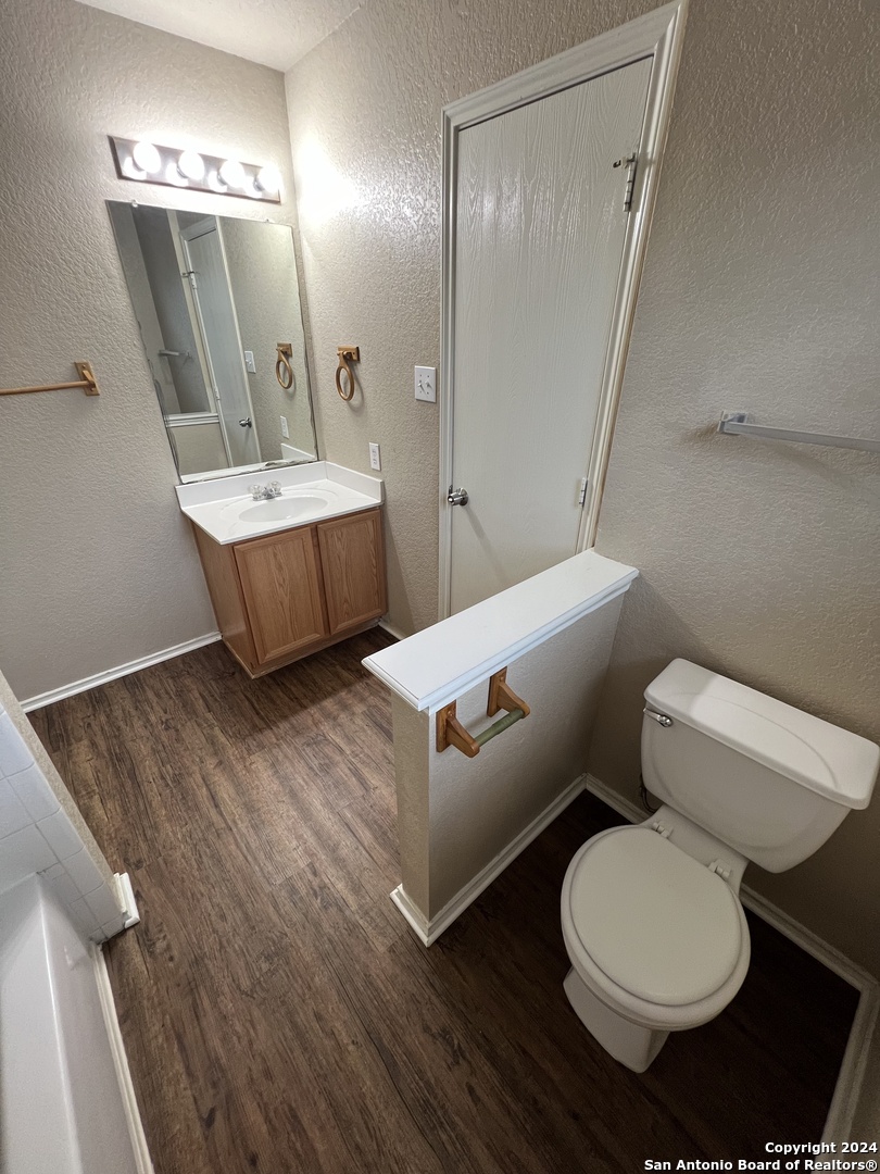 849 Barrel Point San Antonio TX 78251