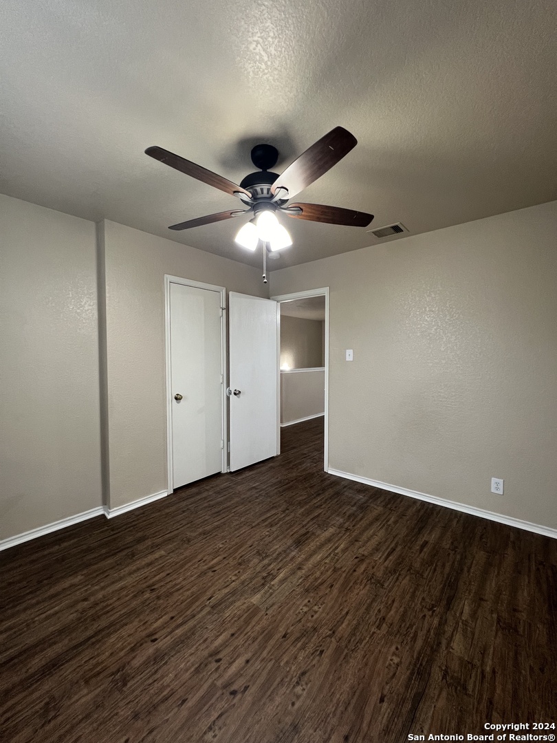 849 Barrel Point San Antonio TX 78251