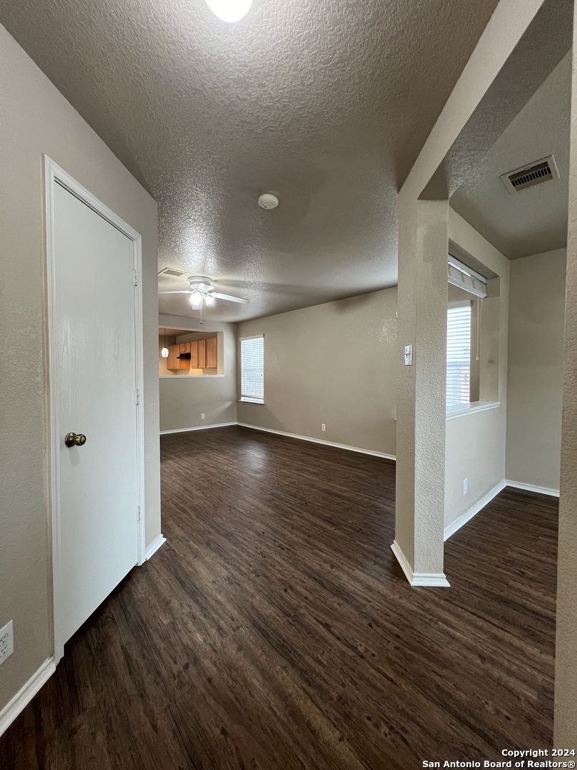 849 Barrel Point San Antonio TX 78251