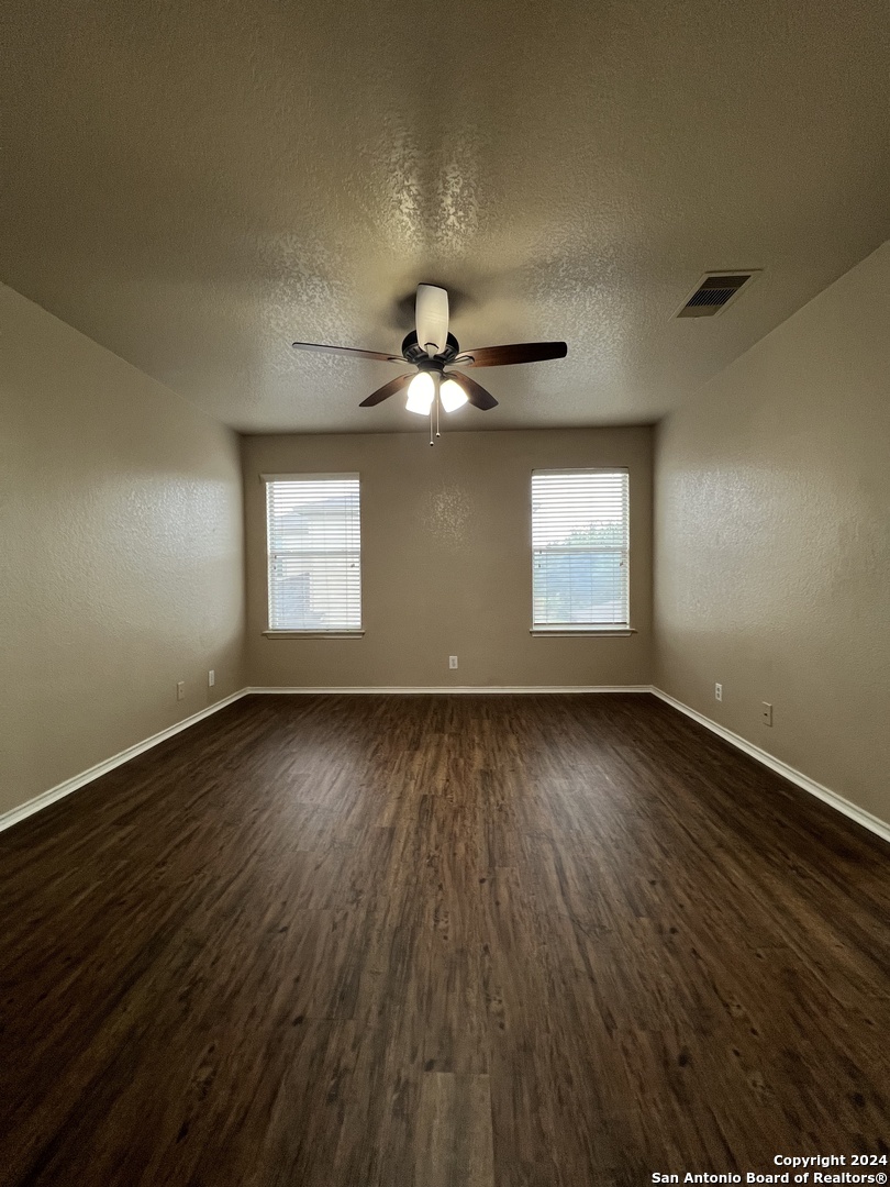 849 Barrel Point San Antonio TX 78251