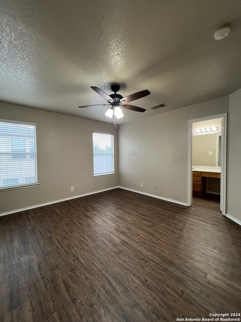 849 Barrel Point San Antonio TX 78251