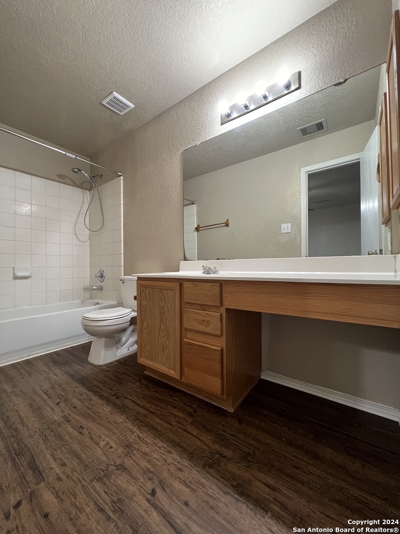 849 Barrel Point San Antonio TX 78251