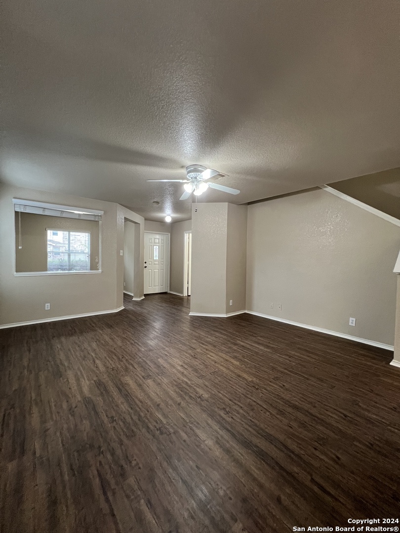 849 Barrel Point San Antonio TX 78251