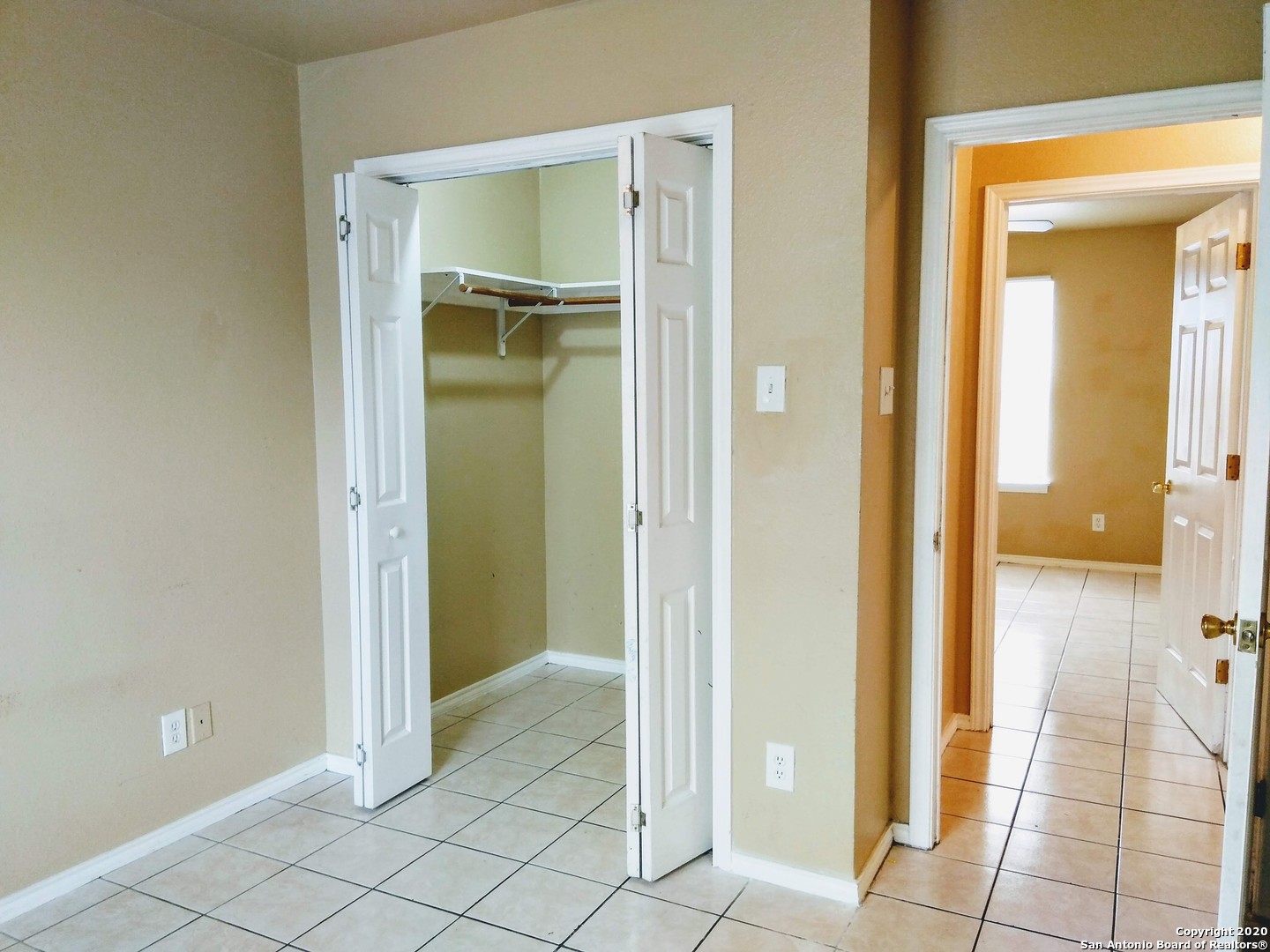 422 Amires Place San Antonio TX 78237