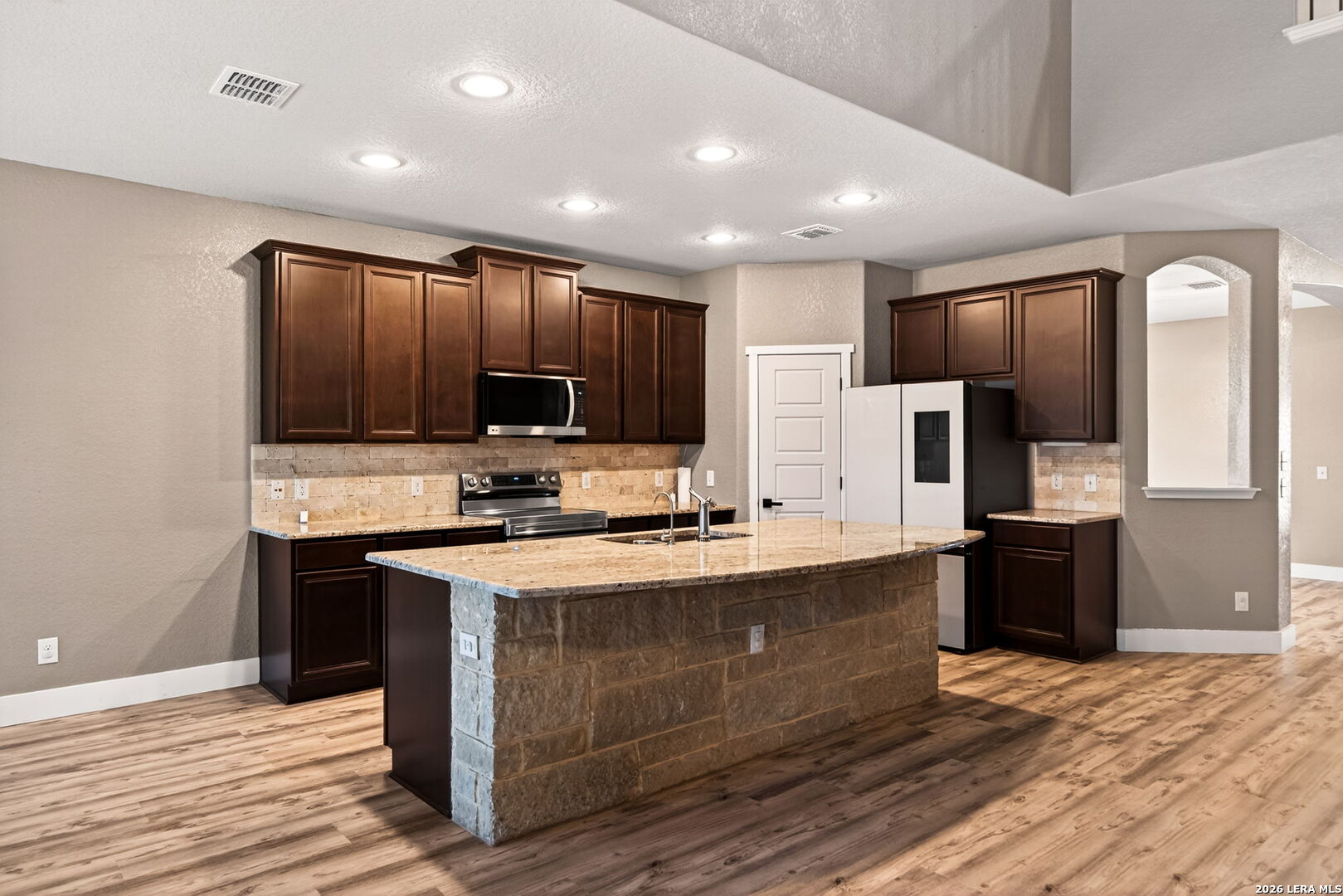 724 Saddle Canyon Cibolo TX 78108