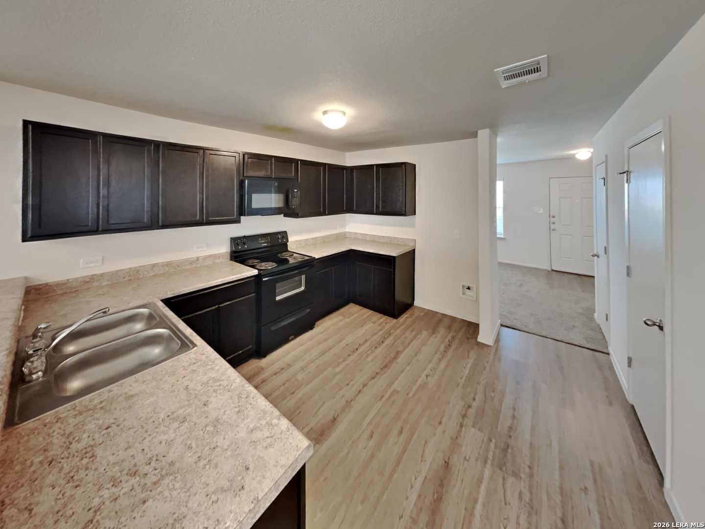 9535 Apple Ridge San Antonio TX 78239