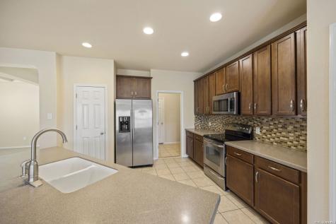 25839 Big Bluestem San Antonio TX 78261