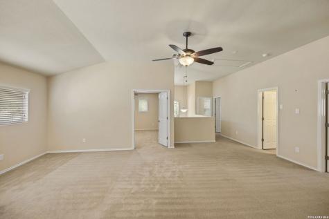25839 Big Bluestem San Antonio TX 78261
