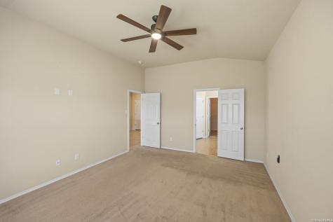25839 Big Bluestem San Antonio TX 78261