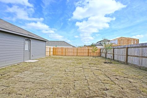 462 River Run Way San Antonio TX 78219