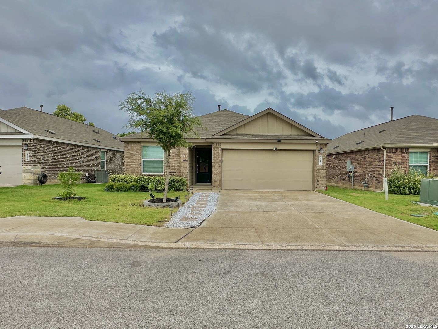 9210 Landa Falls San Antonio TX 78254