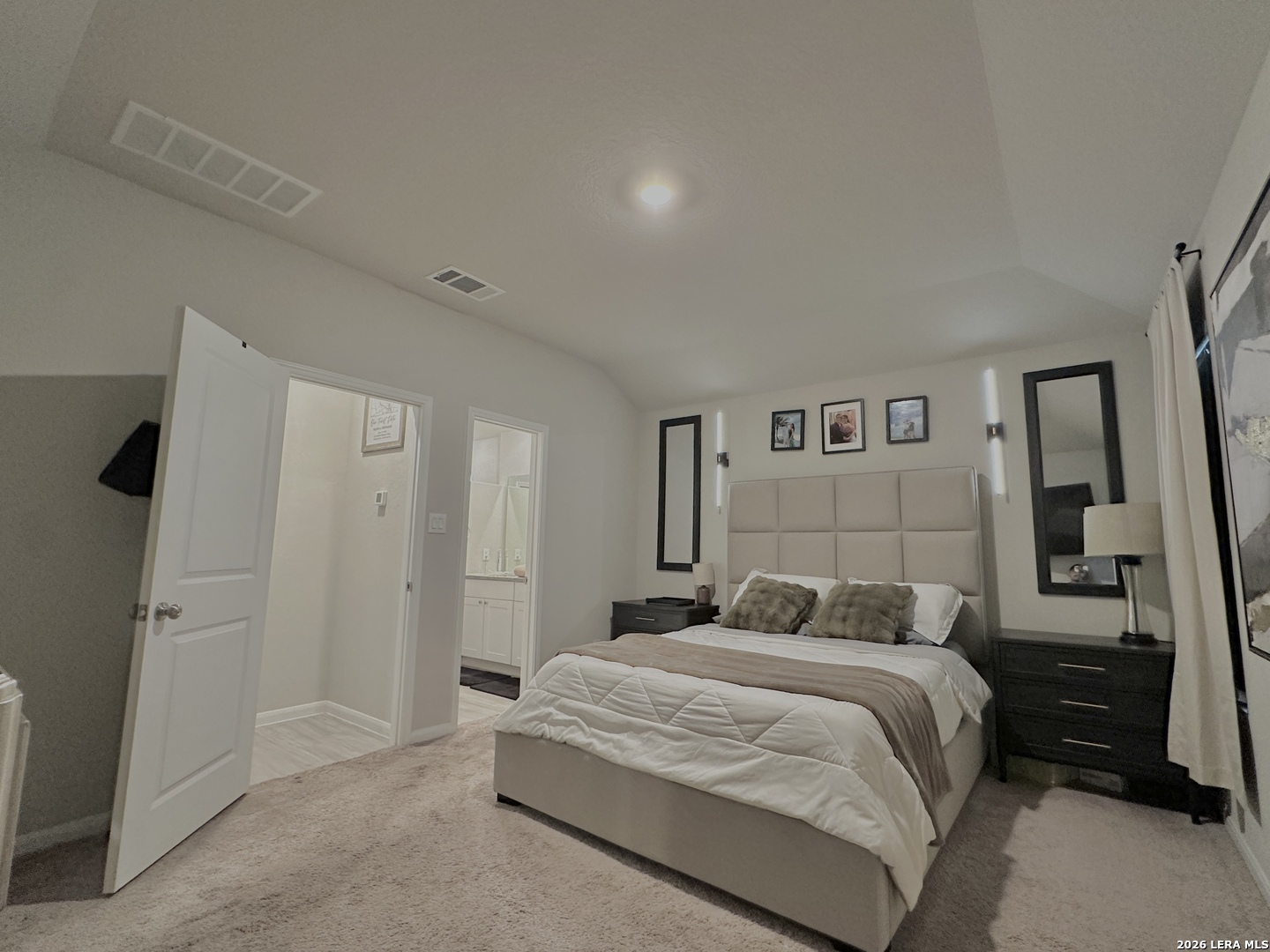 9210 Landa Falls San Antonio TX 78254