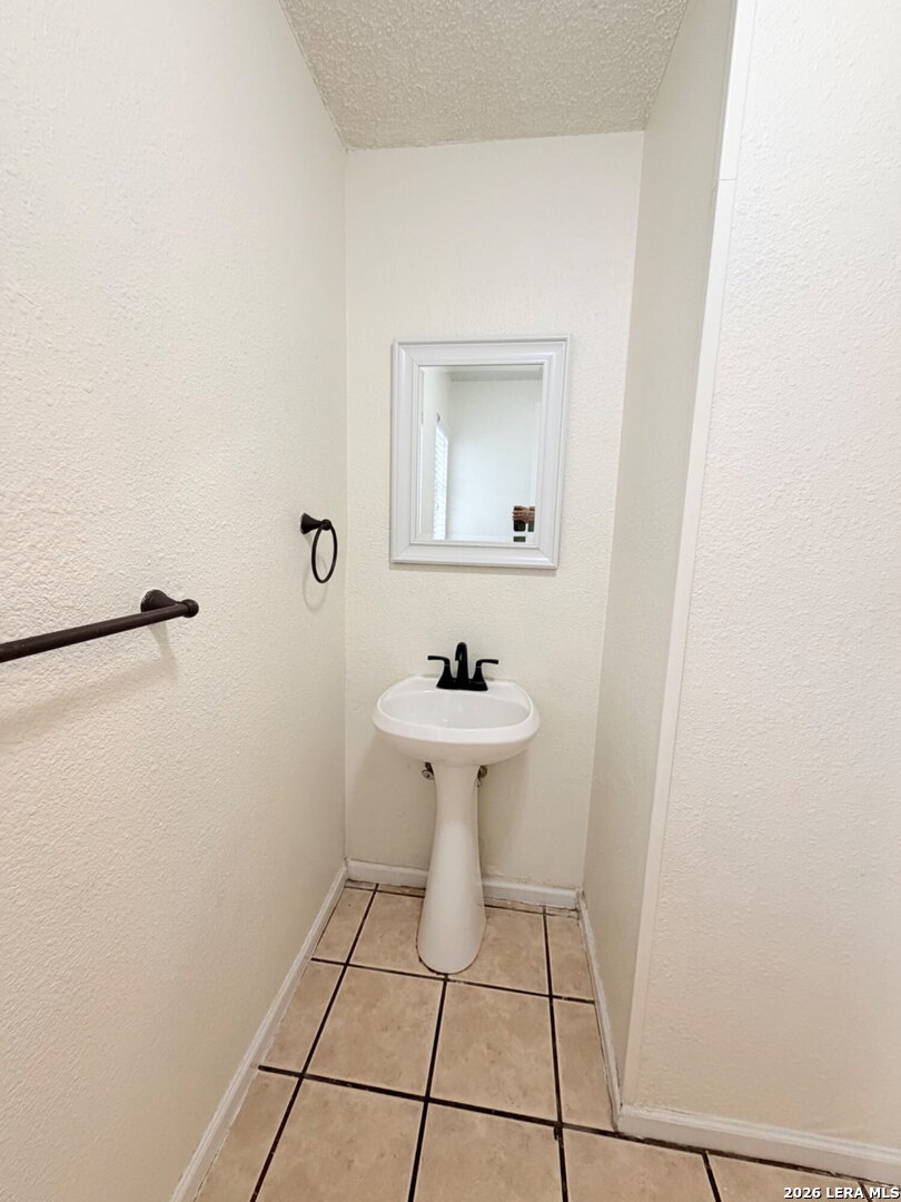 4813 Fred May San Antonio TX 78229