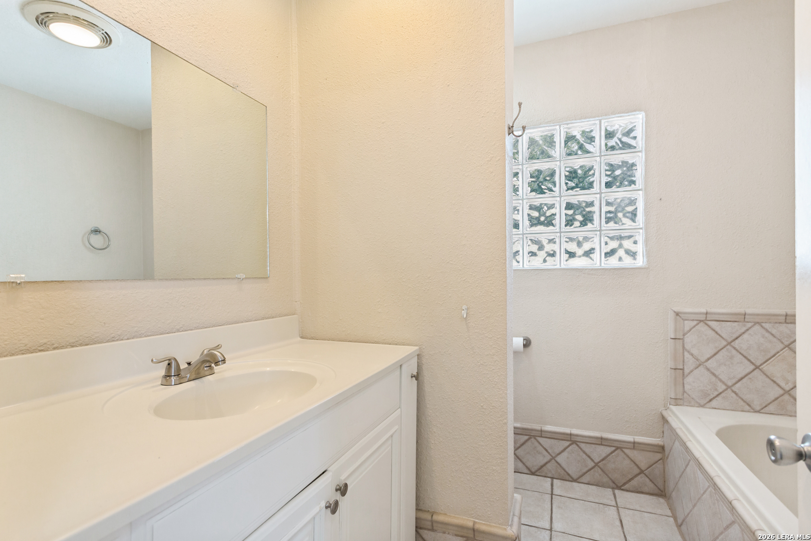 313 Lilac Lane Terrell Hills TX 78209