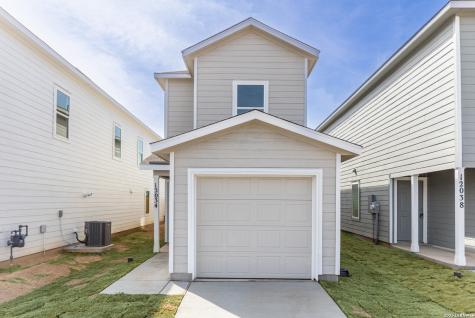 12034 La Cuchilla San Antonio TX 78245