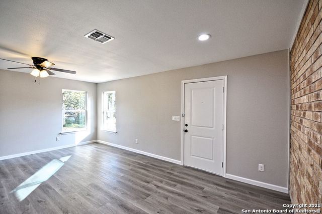 438 Forshage Boulevard Seguin TX 78155
